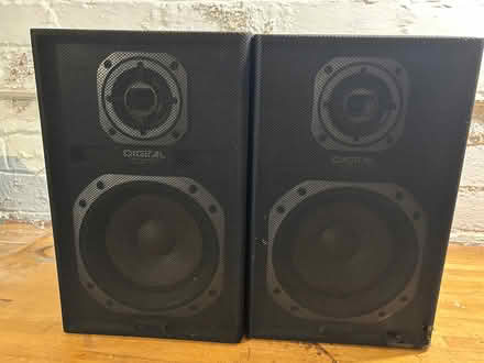 Photo of free 2 x Hitachi Bass reflex speakers (Harrogate HG2) #1