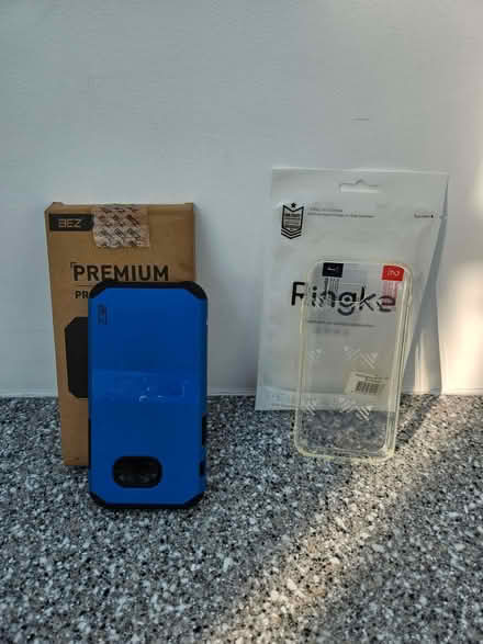 Photo of free Cases for Samsung Galaxy A5 2017 (Loughton IG10) #1