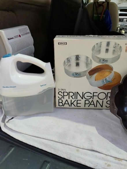 Photo of free Baking Items (Stone Mountain near Rockbridge) #1
