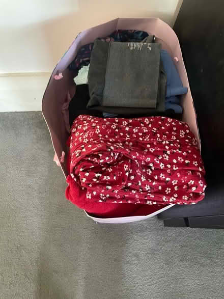 Photo of free Girls clothes 10-12 years (Mill hill Broadway NW7) #1