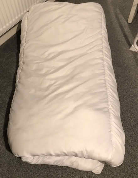 Photo of free As new king size duvet (Gosport PO12) #1