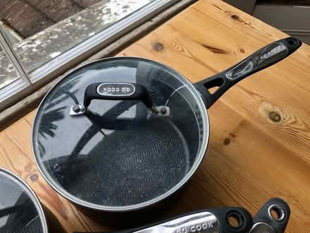 Photo of free 3x pots with lids (Braybrooke Road, Hastings TN34) #4