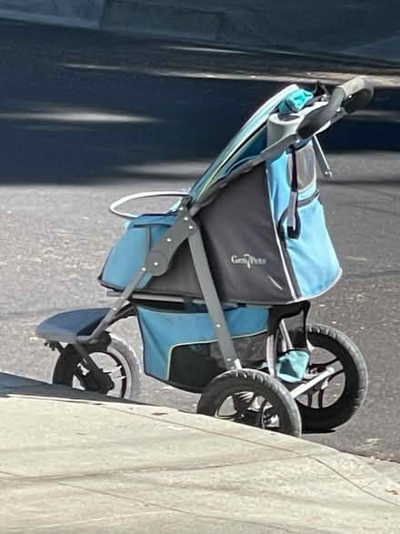 Photo of free Pet Stroller, GEN 7 (East Lost Gatos near LGHS) #1