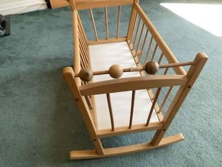 Photo of free Dolls cradle (Bedwell SG1) #1