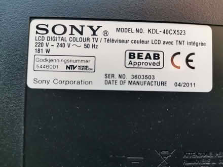 Photo of free Sony Bravia TV with remote (Caversham Heights RG4) #4