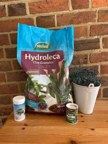 Photo of free Gardening bits (Berkhamsted HP4) #1