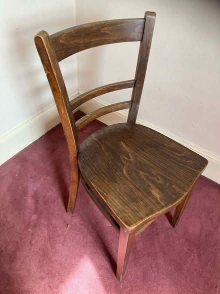 Photo of free Vintage wooden chair (Olton B92) #1