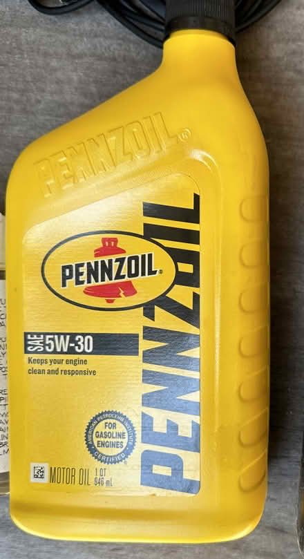 Photo of free Quart Penzoil 5W-30 (Hollenbeck and Remington) #1