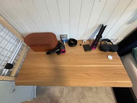 Photo of free 120x60 Desk (NW6, Brondesbury Park) #2