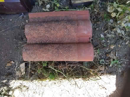Photo of free 24 roof tiles - used (Lower Earley RG6) #1