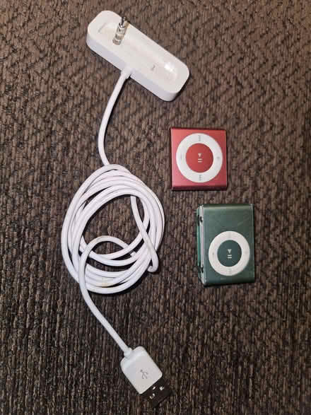 Photo of free Old ipod shuffles 2nd/4th gen (Ormskirk L39) #2