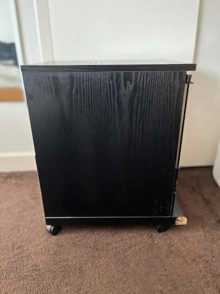 Photo of free Bedside table (Mottingham. SE9.) #3