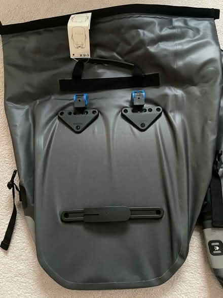 Photo of free 2 x Bike Panniers (HP10 Penn) #3