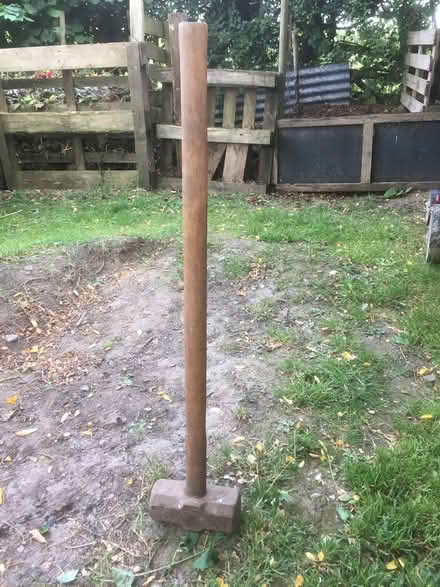 Photo of free Sledge hammer (Pembridge HR6) #1