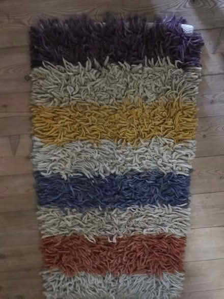 Photo of free Small Multicoloured Shaggy Rug. (Finstock Heath OX7) #1
