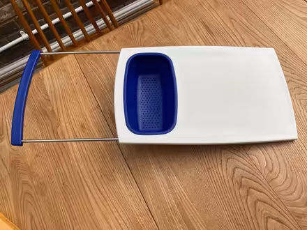 Photo of free chopping board (RH12) #2