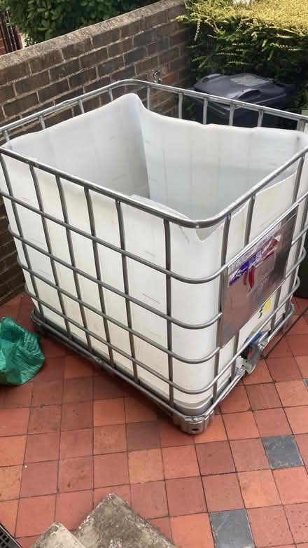 Photo of free 1000 ltr tank frame (West Norwood.) #1