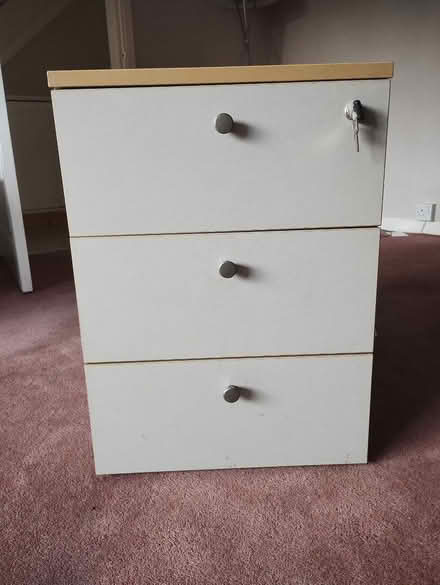 Photo of free set of drawers (Bagslate Moor OL11) #1