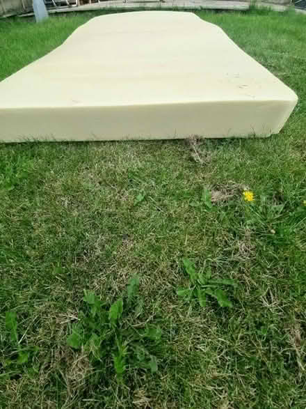 Photo of free Single sized bed piece of memory foam (Ninfield TN33) #2