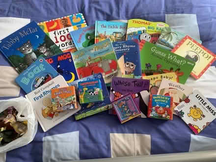 Photo of free Children’s books and activity toys (Shilton OX18) #2
