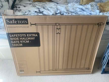 Photo of free Extra wide stair gate (Edinburgh, Corstorphine) #1