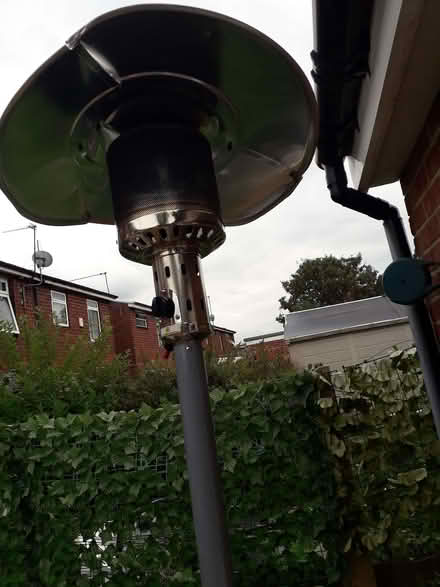 Photo of free Outdoor patio heater (Hayes UB3) #2