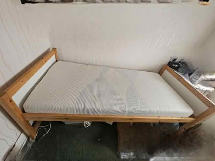 Photo of free Single bed with mattress (Purley, CR8 1) #1