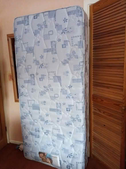 Photo of free Single mattress (Carlton NG3 6) #2