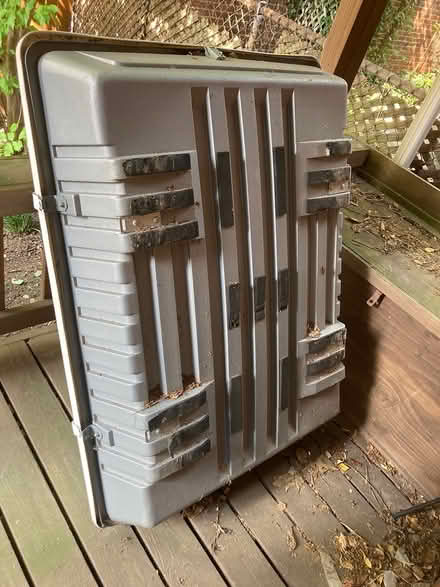Photo of free Car roof carrier (Mt. Pleasant DC) #1