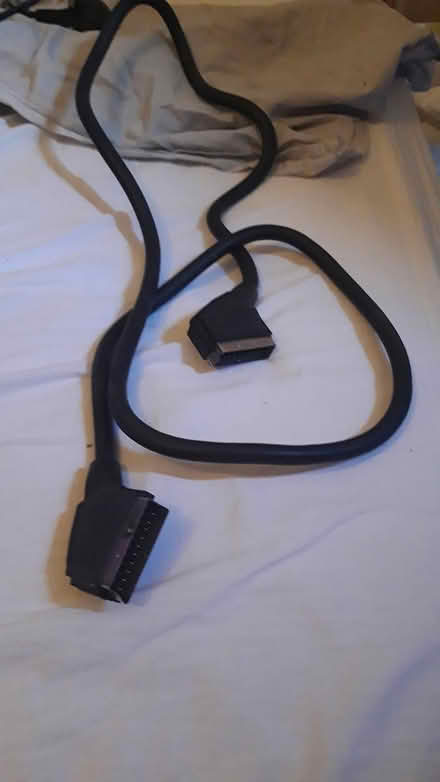 Photo of free Various cables and wires (S10 Crookes) #2
