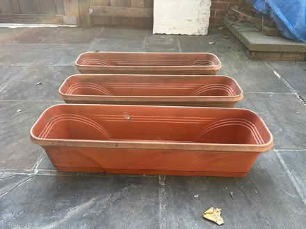 Photo of free 3 planters (near Cabin John Village) #1