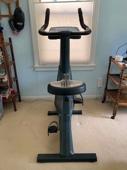 Photo of free Life Cycle 9500HR stationary bike (Crestview central Austin) #4