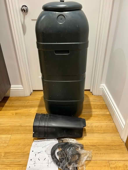 Photo of free Water butt 100L (KT6 Surbiton) #1