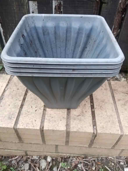 Photo of free 4 grey plant pots (BD3, Barkerend) #1