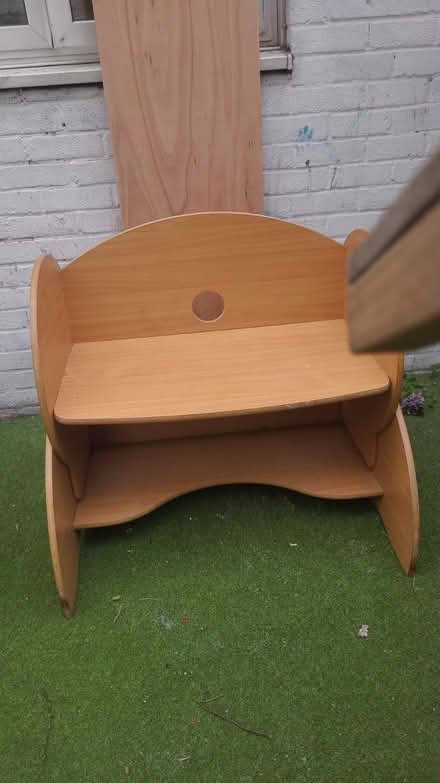 Photo of free Desk (Seven sisters) #1