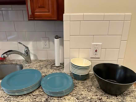Photo of free Plates/Bowls, Mugs, Glasses (02215) #1