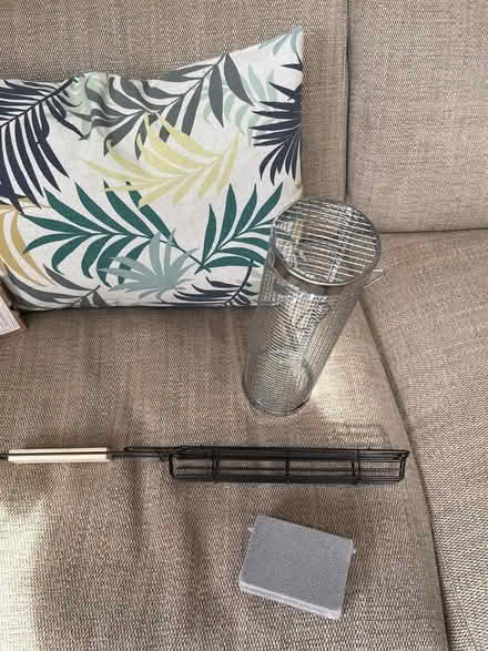 Photo of free BBQ grill buts (Br2 Shortlands) #2