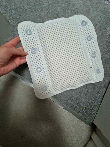 Photo of free Bath Pillow (Becontree RM8) #2