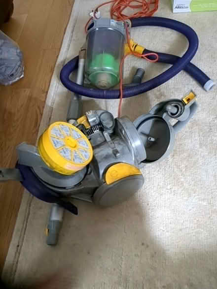 Photo of free Dyson DC 05 for parts only (St Albans AL4) #1