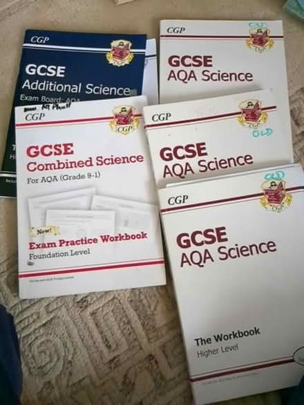Photo of free Science GCSE resources (St Albans AL4) #2