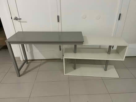 Photo of free Desk with Built-in Bookshelves (Metropolitan - Lorimer Station) #4