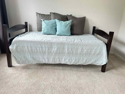 Photo of free Bunk or twin beds (Warrenton, VA) #2