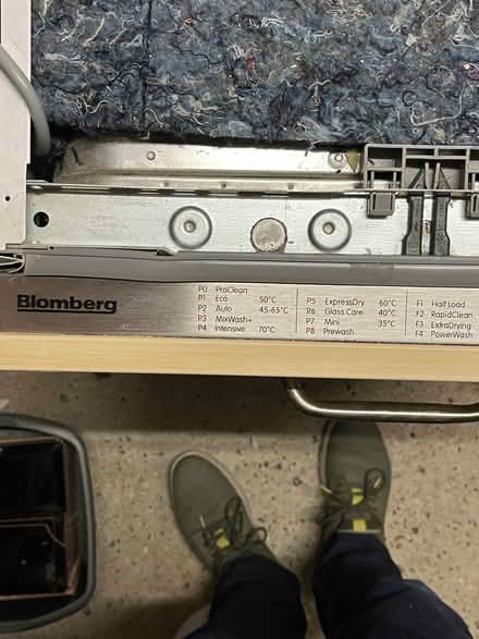 Photo of free Blomberg fitted dishwasher (North Ascot SL5) #3