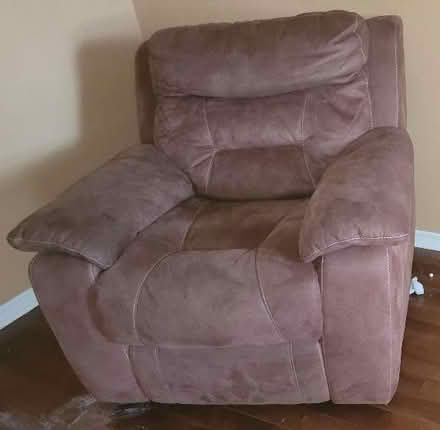 Photo of free Used 3-piece sofa set Recliner (Bridlewood-Kanata South) #1