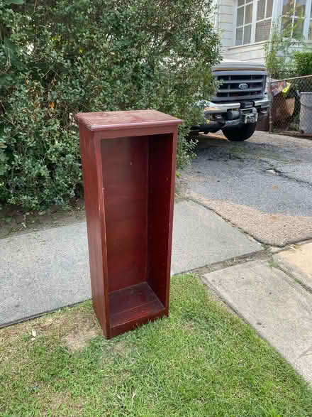 Photo of free Curb alert - Walnut St (New Rochelle) #2