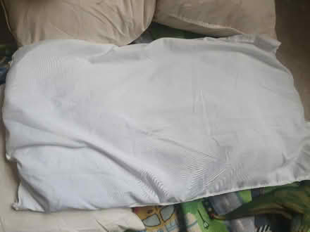 Photo of free Pillows, cushions, toddler duvet (Wallington, SM6) #2