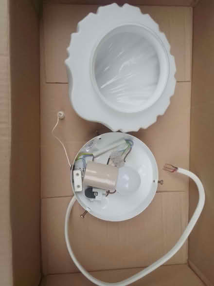 Photo of free Two Bathroom Lights (Woodley RG5) #2