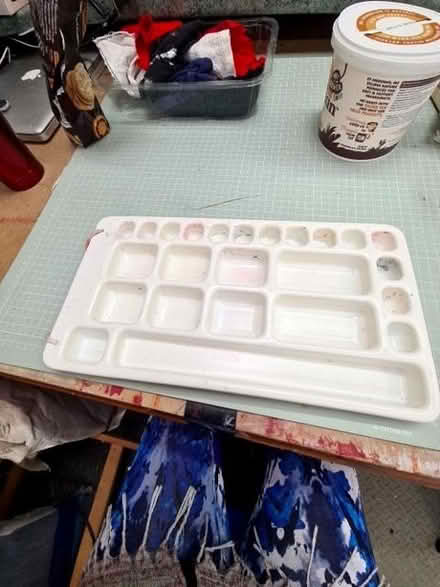 Photo of free Paint pallette with lid (Inch Park EH16) #2
