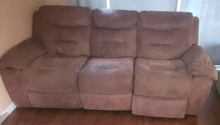 Photo of free Used 3-piece sofa set Recliner (Bridlewood-Kanata South) #3