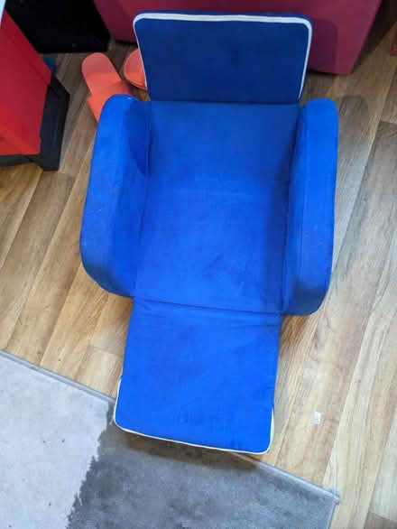 Photo of free Kids chair (West Norwood SE27) #1